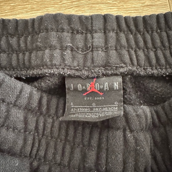 Jordan Kids Black Joggers with Red Lettering - Picture 2 of 2